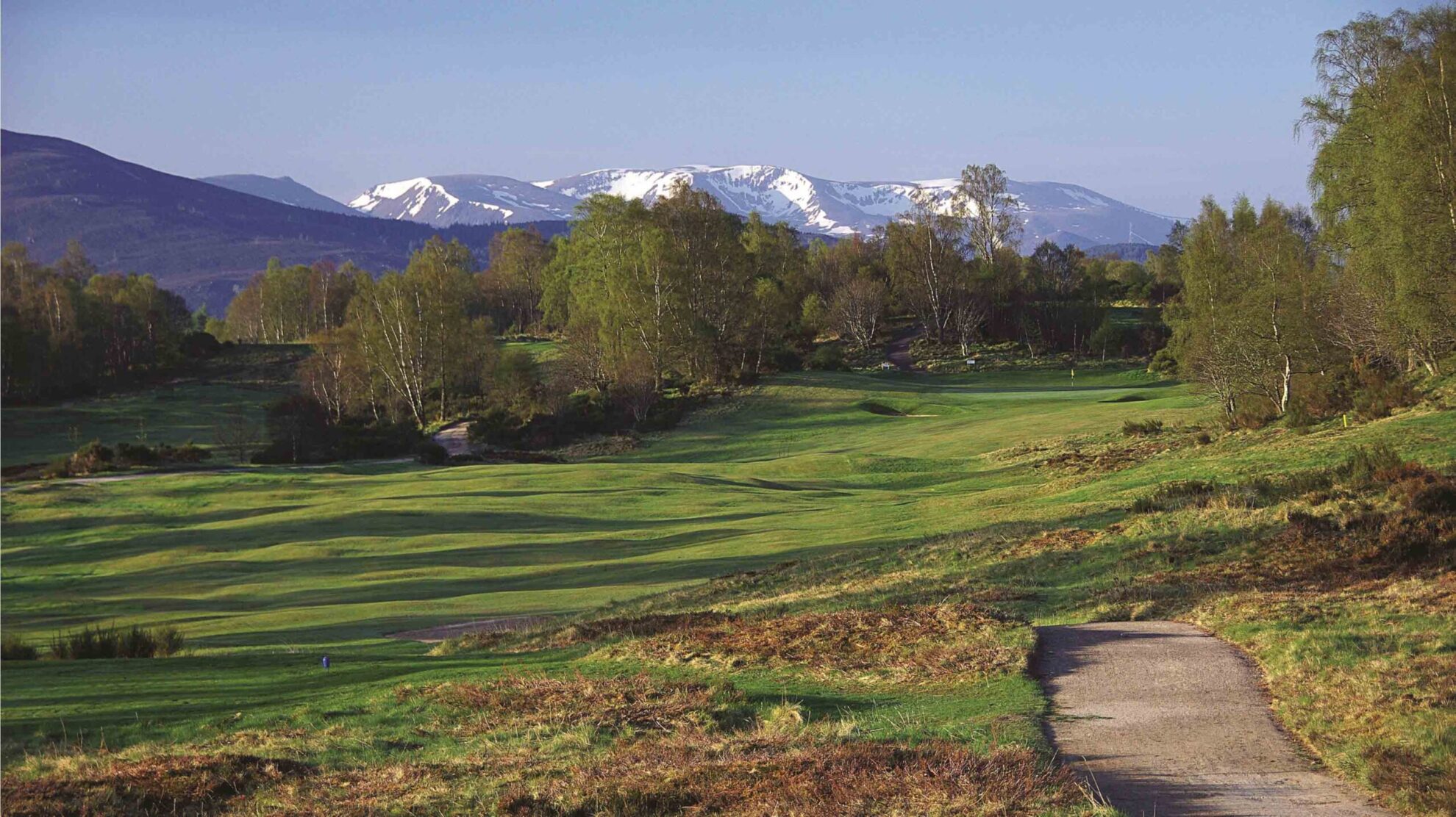 Scotland's Boat of Garten Golf Club-Mountains